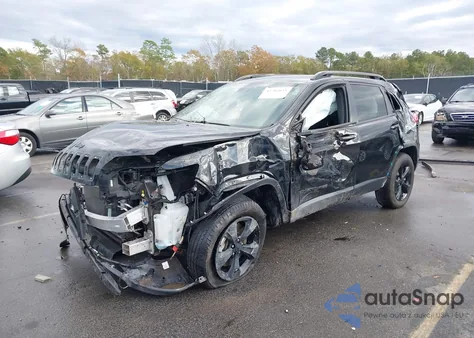 2021 Jeep Cherokee Altitude 4X4 from USA, damaged, VIN 1C4PJMLB5MD201651